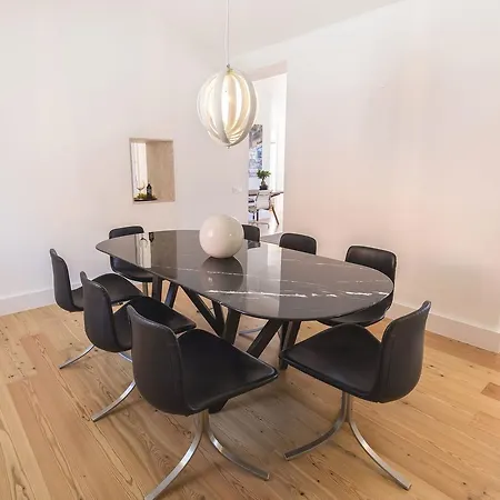 Lovelystay - Luxury Oasis In Bairro Alto Lissabon Buitenkant foto